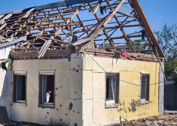 Майже 70 атак за день: ворог вбиває людей та нищить житло і транспорт