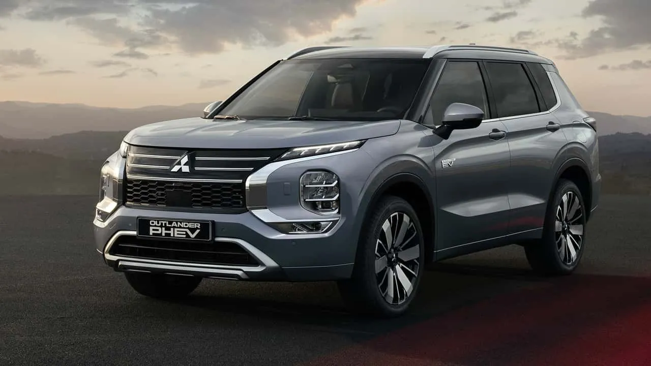 заміна батареї Mitsubishi Outlander PHEV