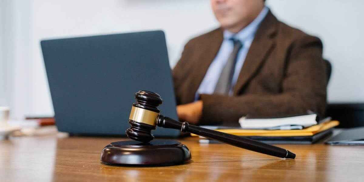 відповідальність за неявку по повістці