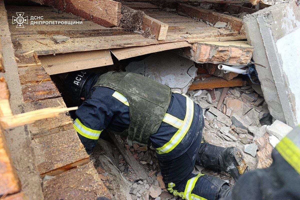 Дві людини загинули, ще п&rsquo;ятеро &ndash; поранені: ворог не припиняв гатити по Дніпропетровщині БпЛА і артилерією