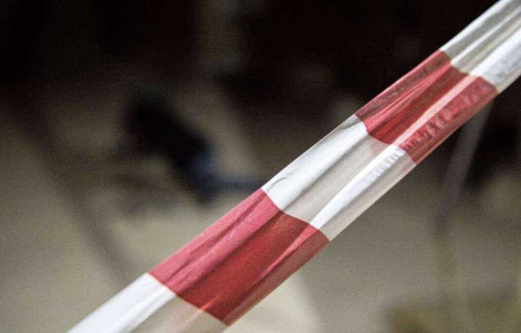 Під Дніпром знайшли мертвого чоловіка: поліція встановлює особу