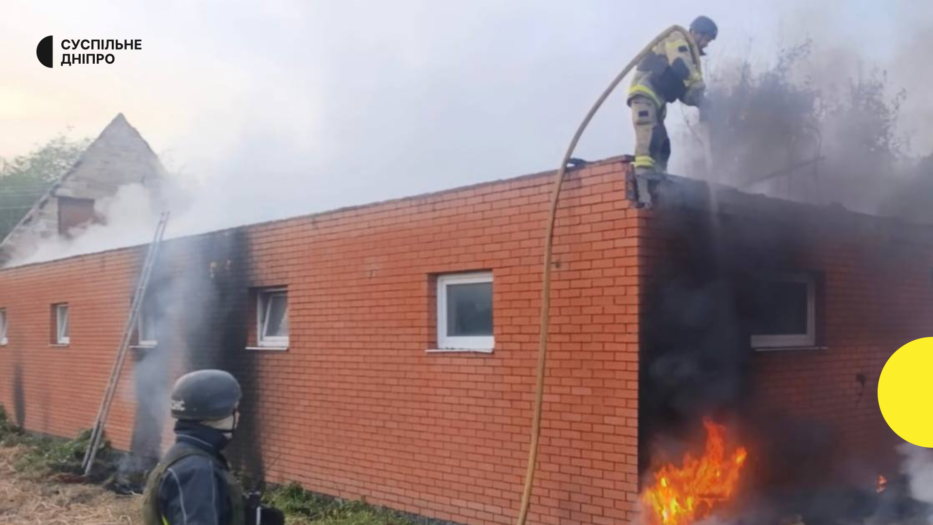 Атаки РФ на Дніпропетровщину: три райони постраждали, руйнування осель та інфраструктури.